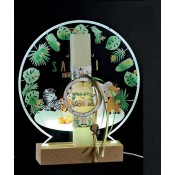 ΛΑΜΠΑΔΑ ΠΑΣΧΑΛΙΝΗ ΜΕ PLEXIGLASS ΣΕ ΞΥΛΙΝΗ ΒΑΣΗ ΜΕ LED για δώρο